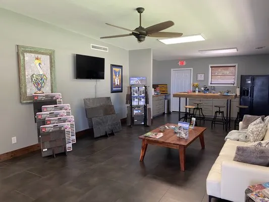 Cypress Solar & Roofing Logo