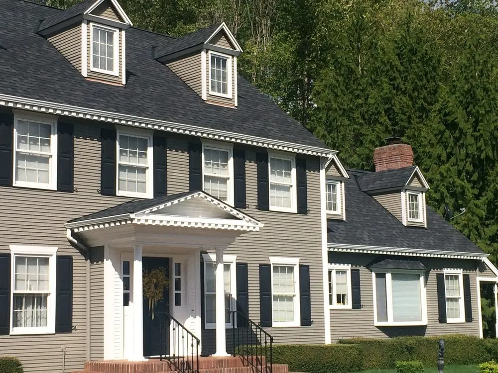 Slide of D & D Construction