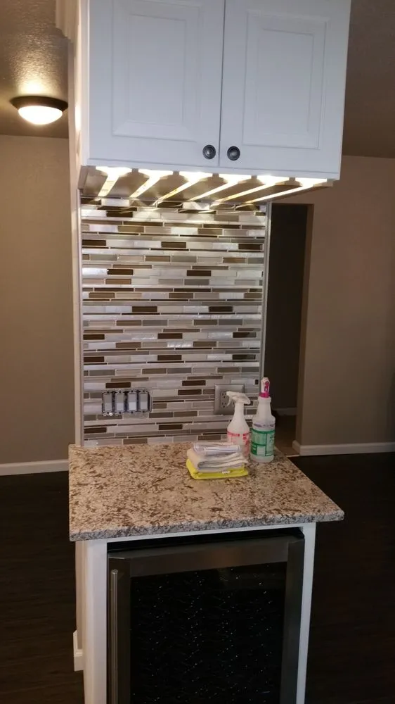 Slide of D & D Constuction