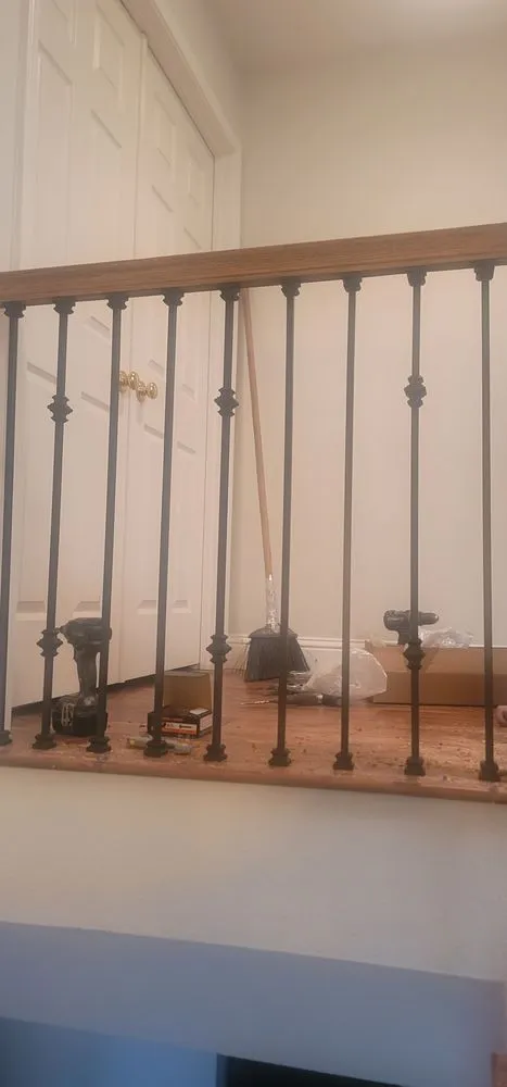 Slide of D & D Constuction