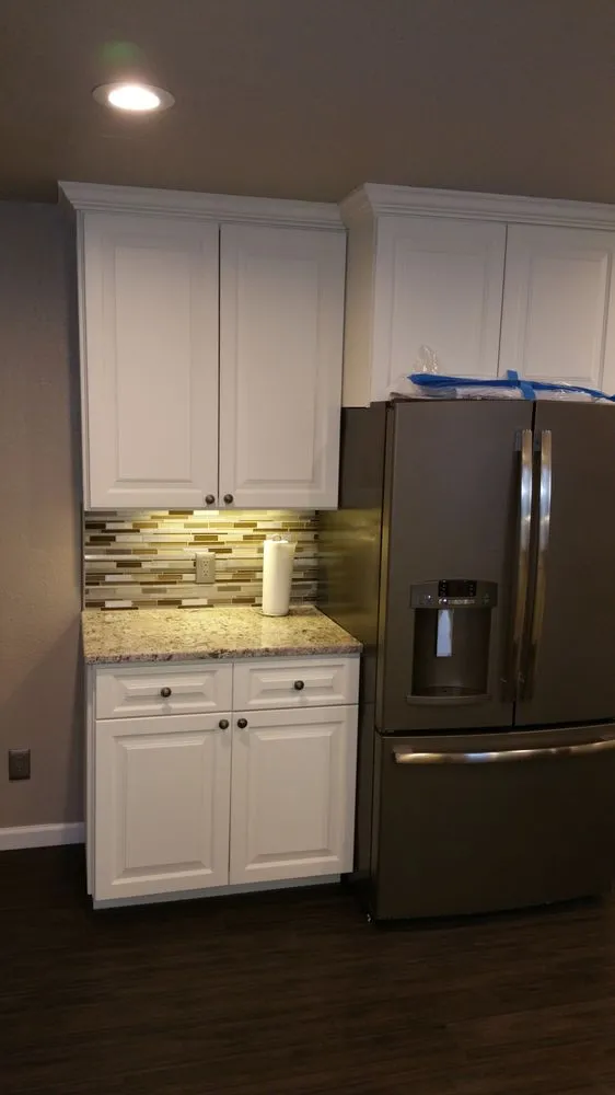 Slide of D & D Constuction