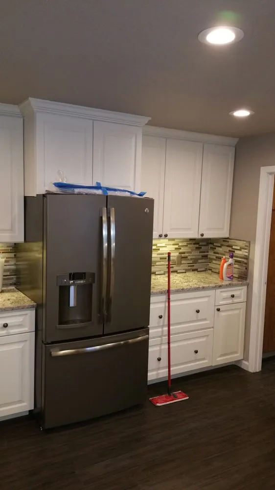 Slide of D & D Constuction