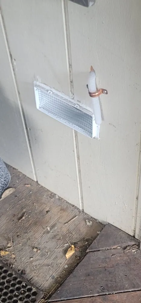 Slide of D & D Constuction