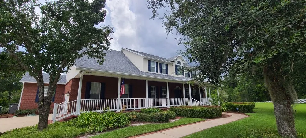 Slide of D & D Roofing