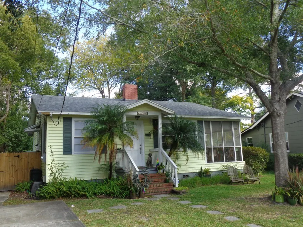 Slide of D & D Roofing