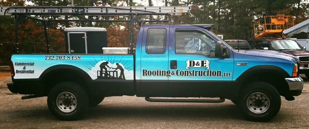 Slide of D & E Roofing and Construction