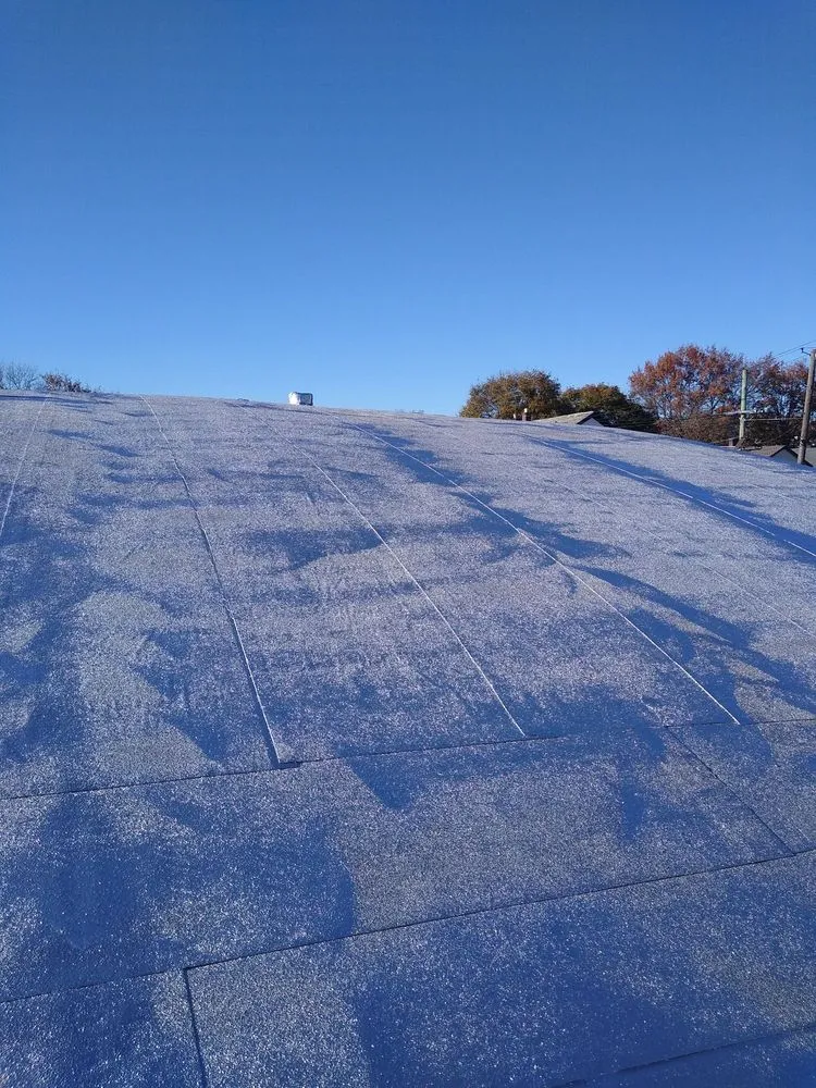 Slide of D & E Roofing and Paving