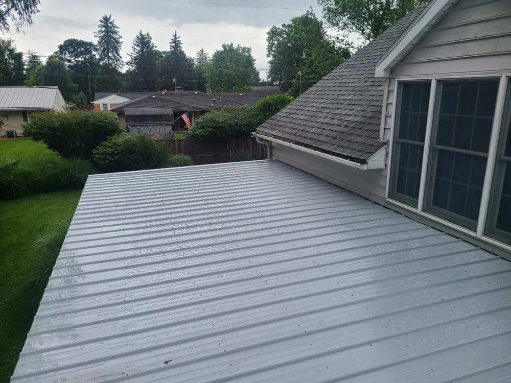 Slide of D & J Home Improvement