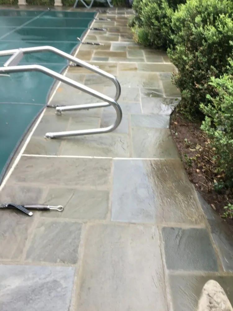 Slide of D & M Enterprises