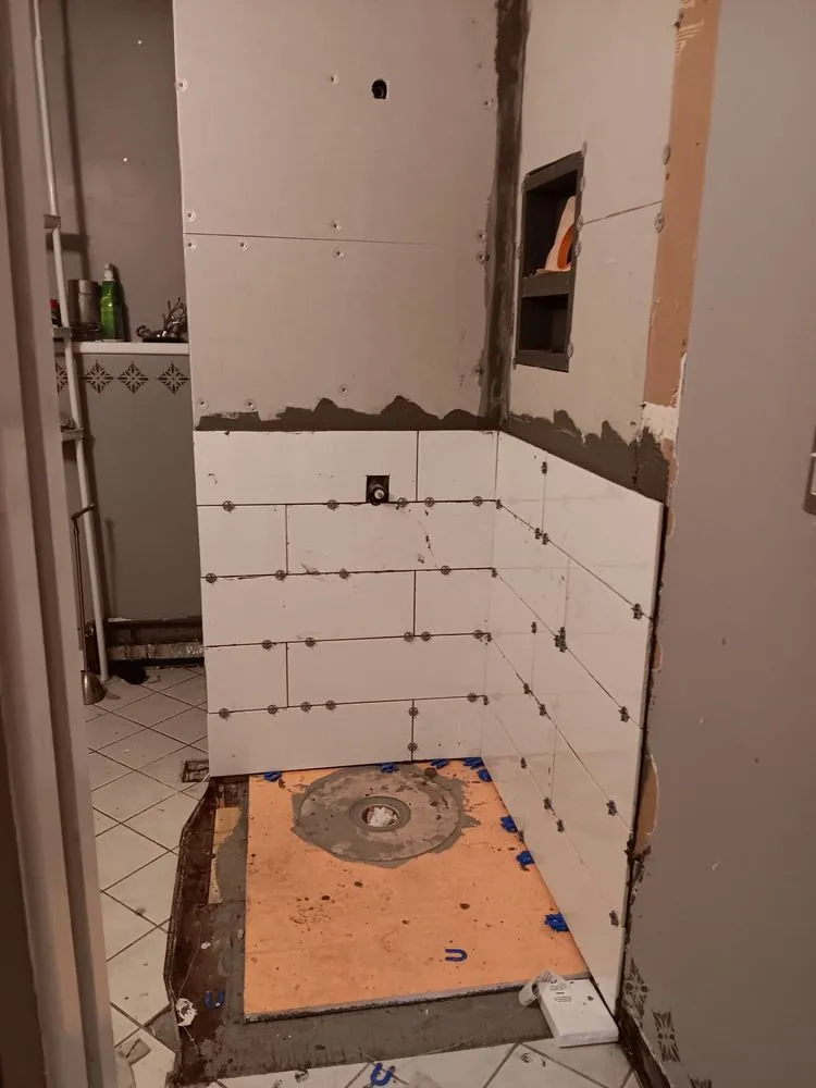 Slide of D & M Roofing and Home Improvement