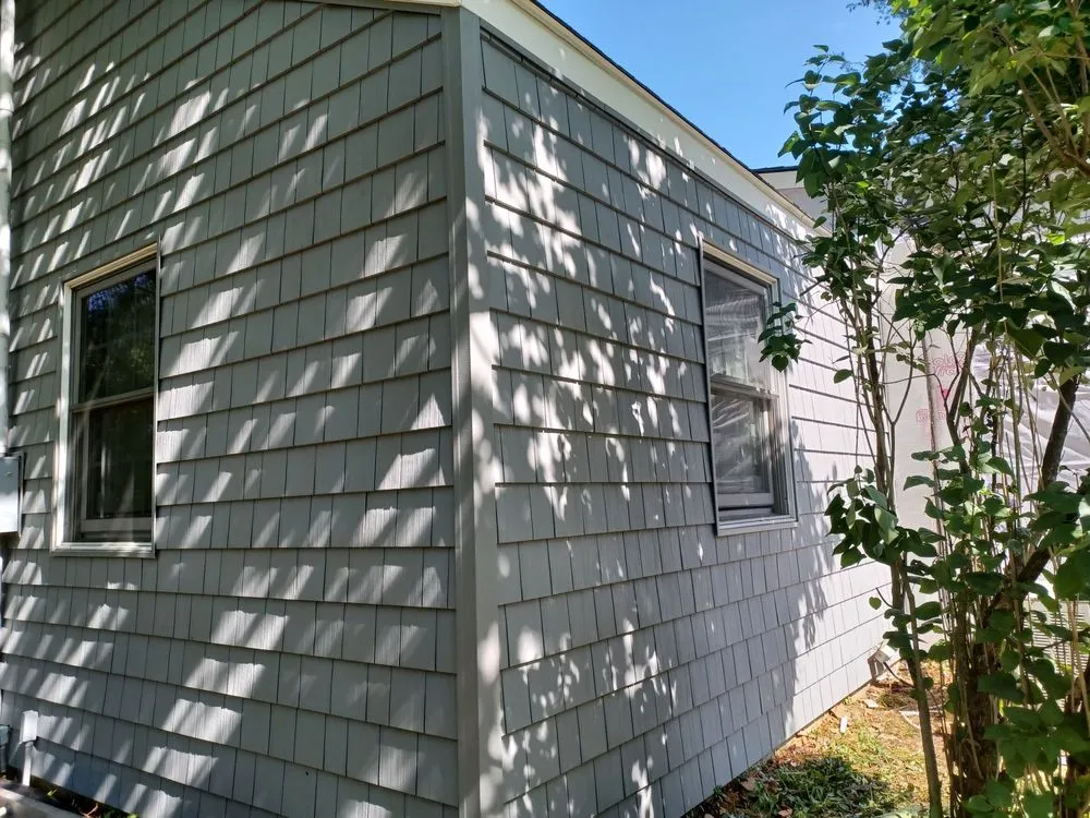 Slide of D & M Roofing and Home Improvement