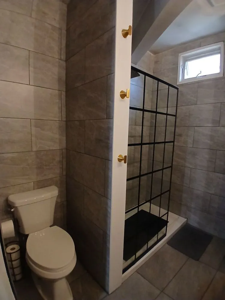 Slide of D & M Roofing and Home Improvement