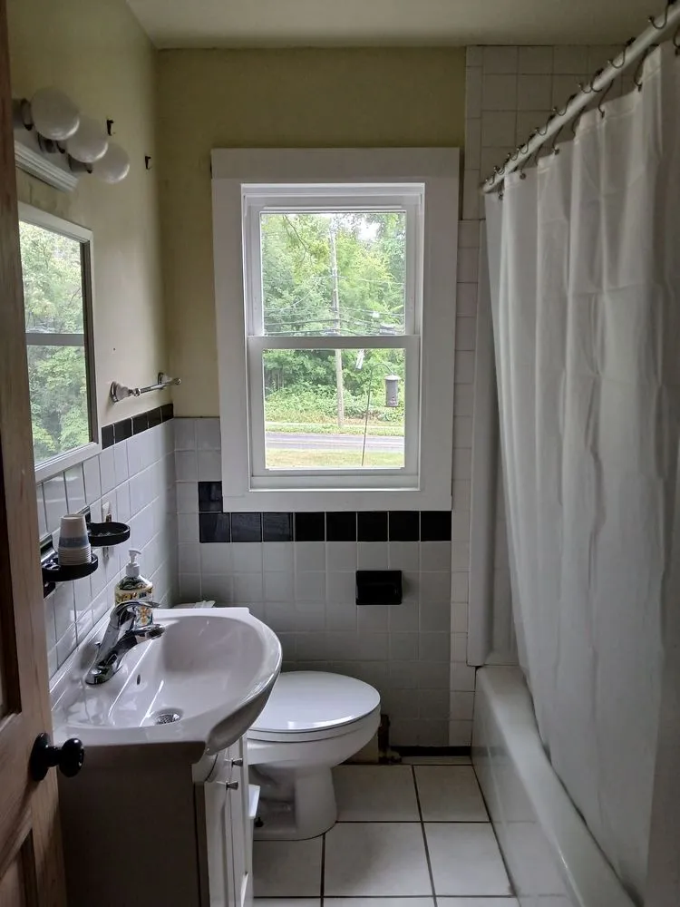 Slide of D & M Roofing and Home Improvement