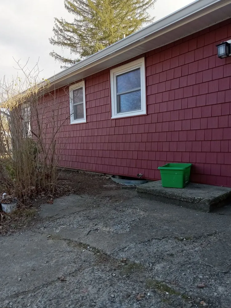 Slide of D & M Roofing and Home Improvement