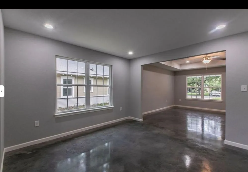 Slide of D and A Howard Construction