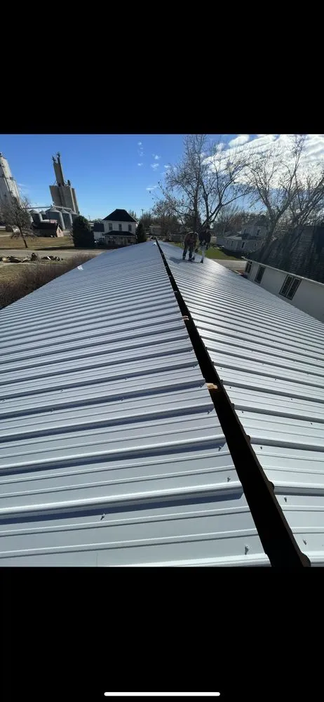 Slide of D and G Roofing