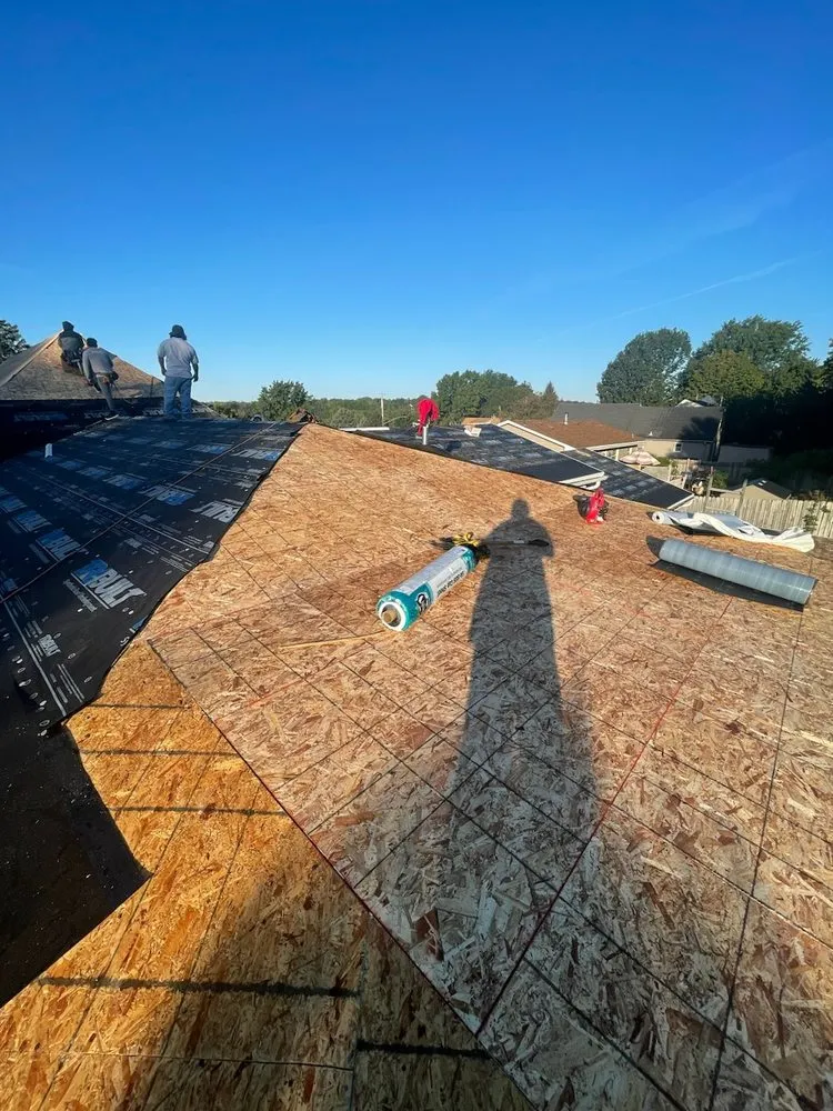 Slide of D and G Roofing