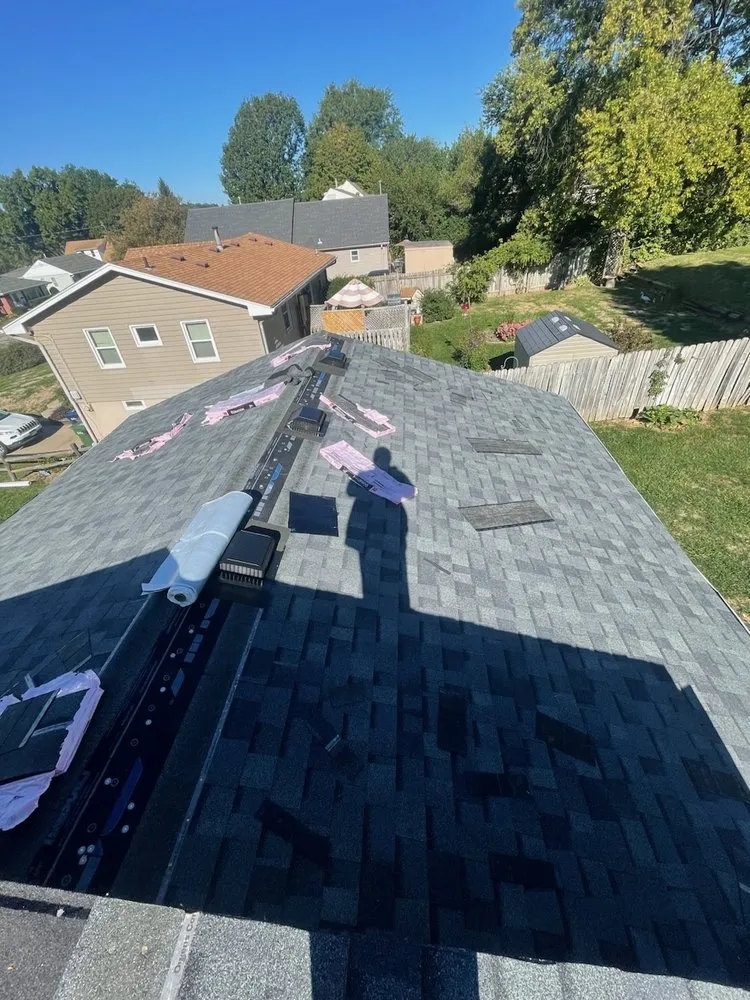 Slide of D and G Roofing