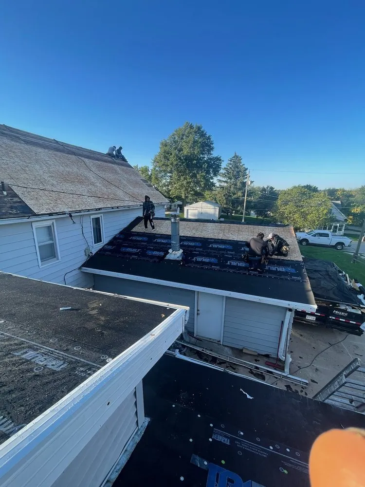 Slide of D and G Roofing