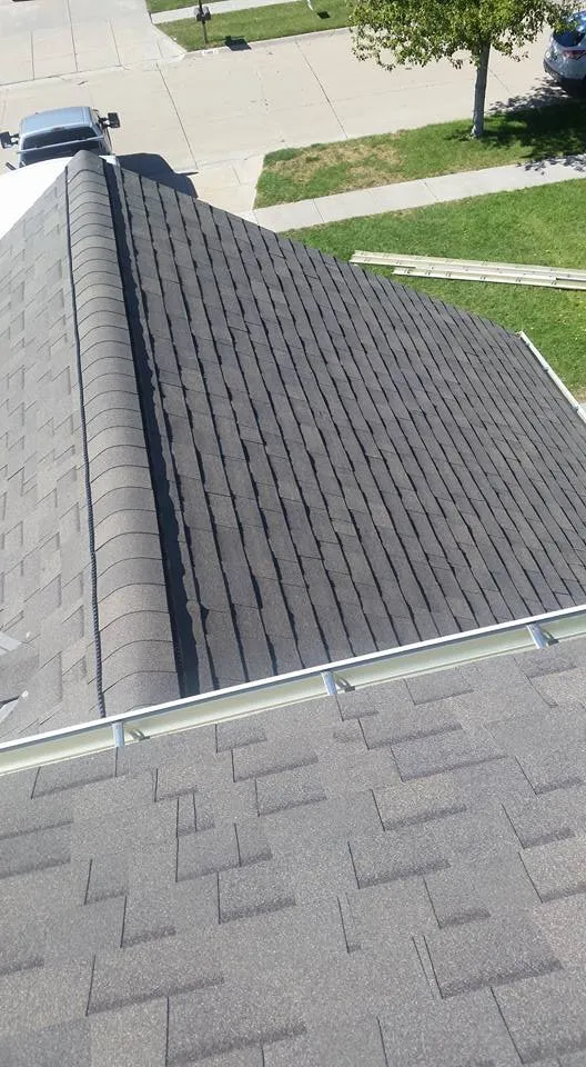 Slide of D and R Roofing