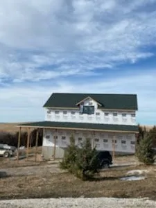 Slide of D and R Roofing