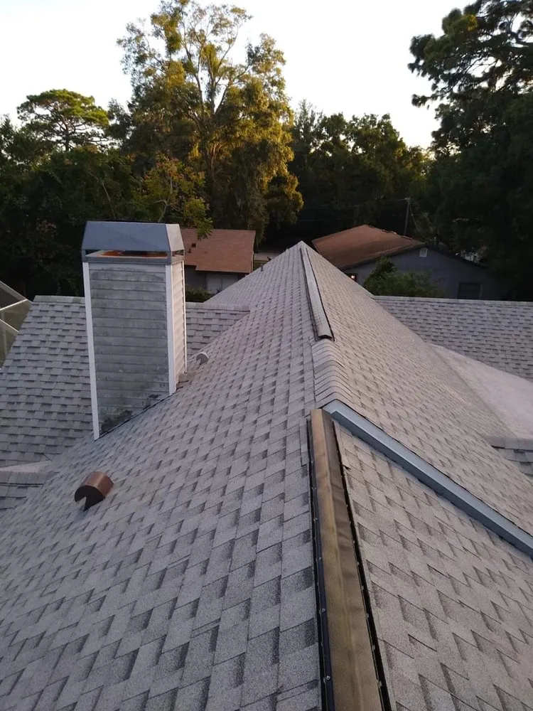 Slide of D-B Roofing Inc