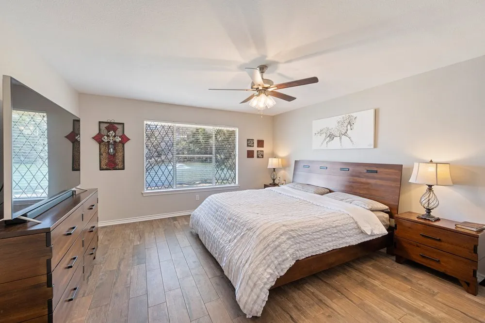 Slide of D Bassett Roofing & Renovation