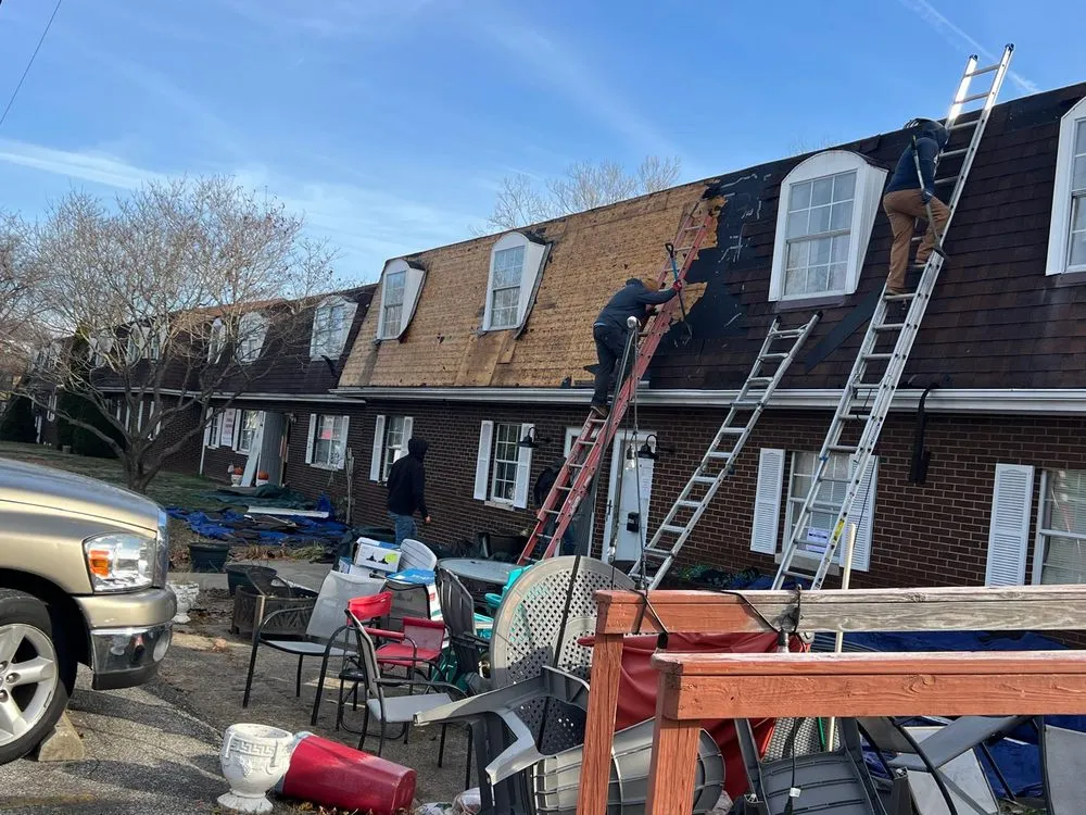 Slide of D Gem 4 Construction