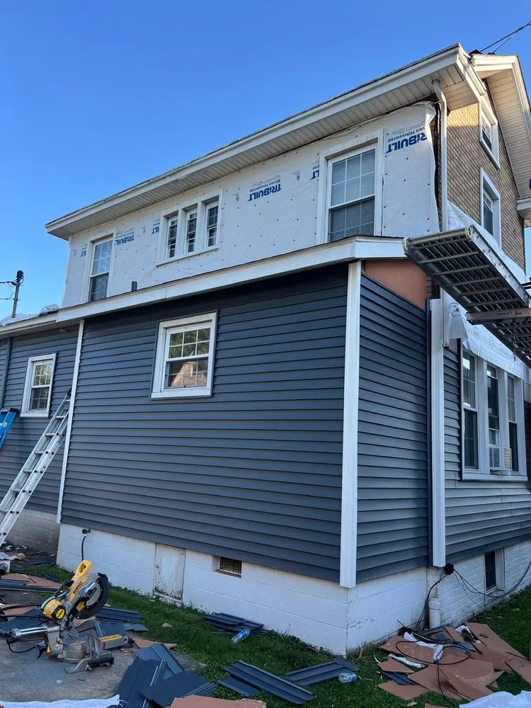 Slide of D Gem 4 Construction