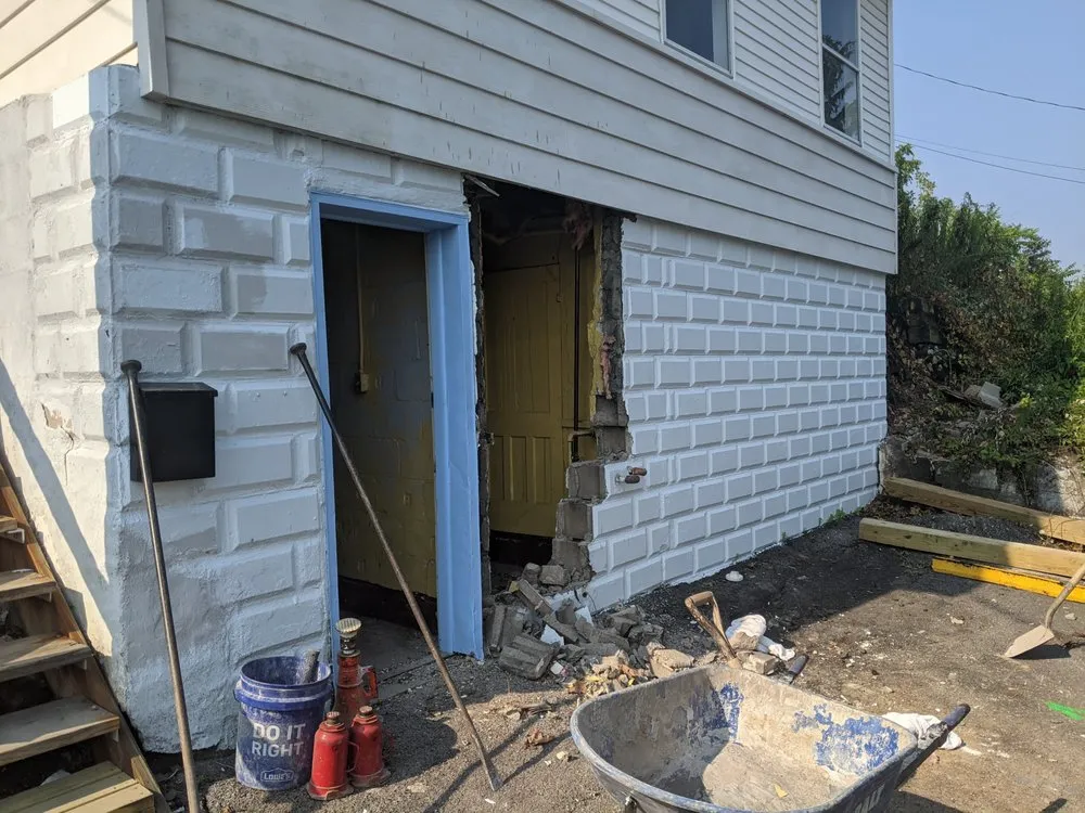 Trusted roof replacement in Jamesville, NY - D H Ferrarone Company