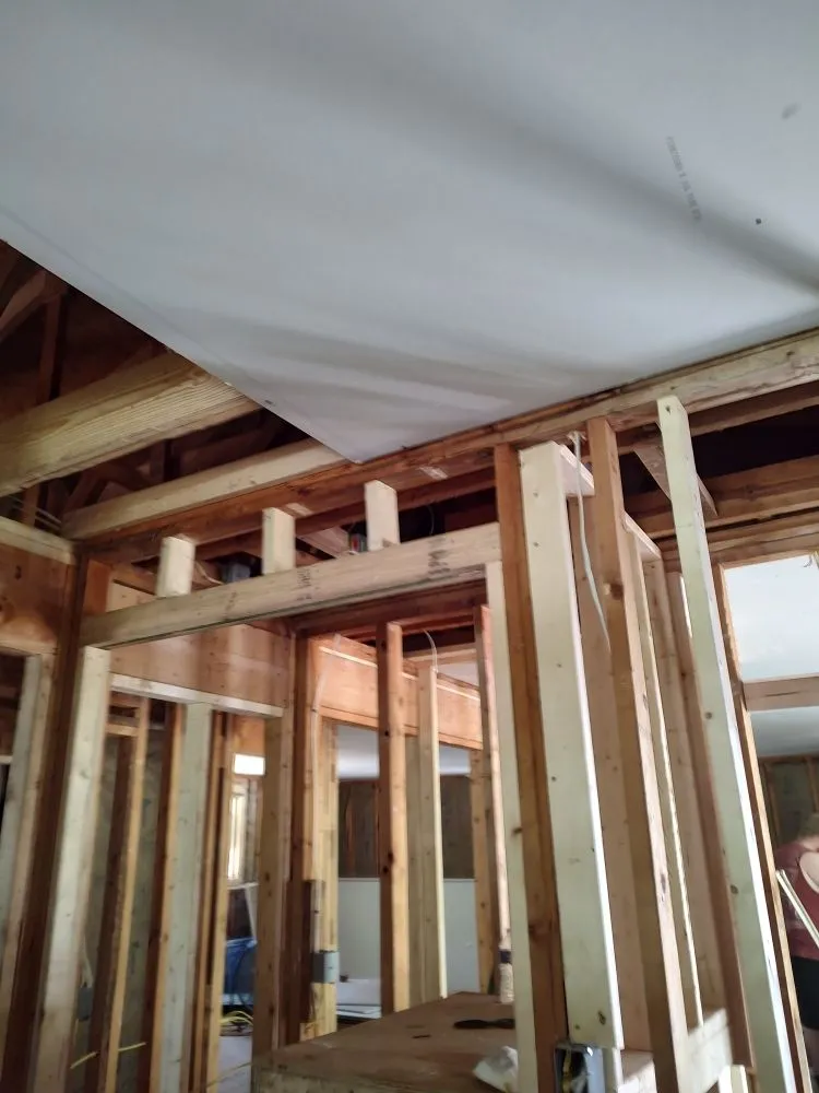 Local roof replacement for fast service across Fairdealing, MO - D K & Son Construction and Remodeling
