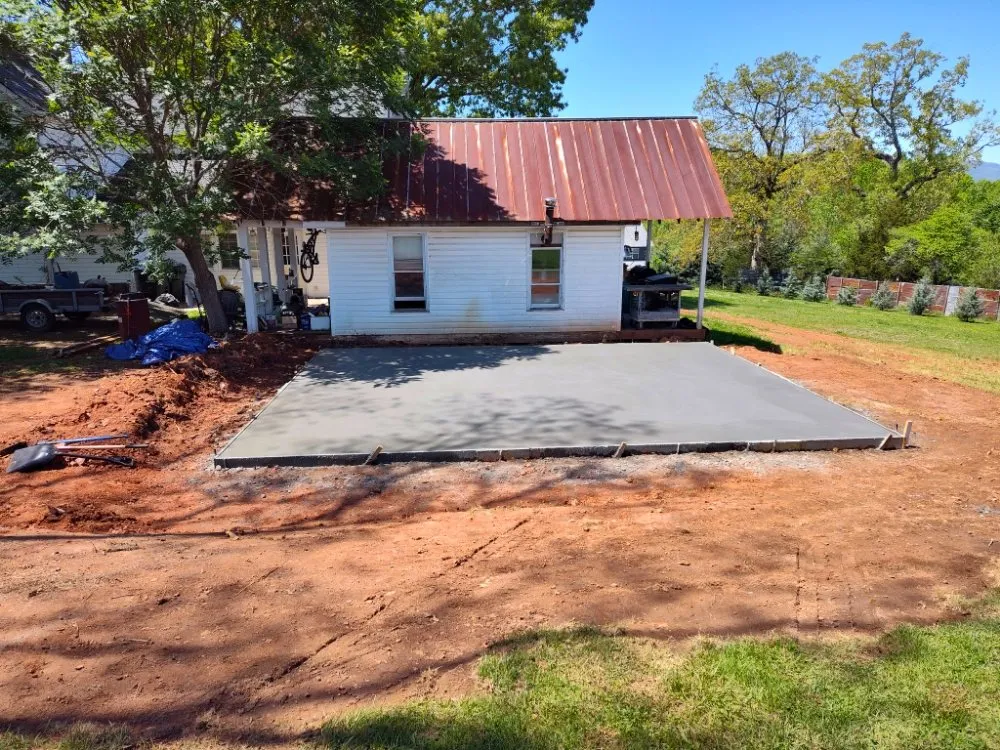 Slide of D L McAllister Construction