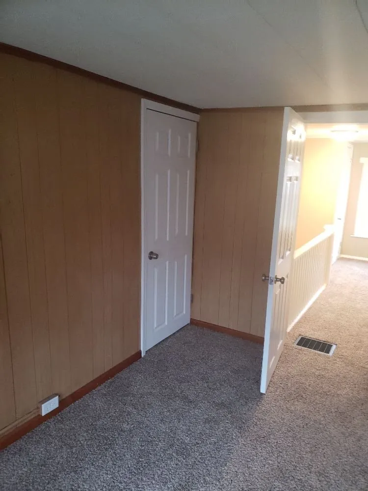 Slide of D M Contracting