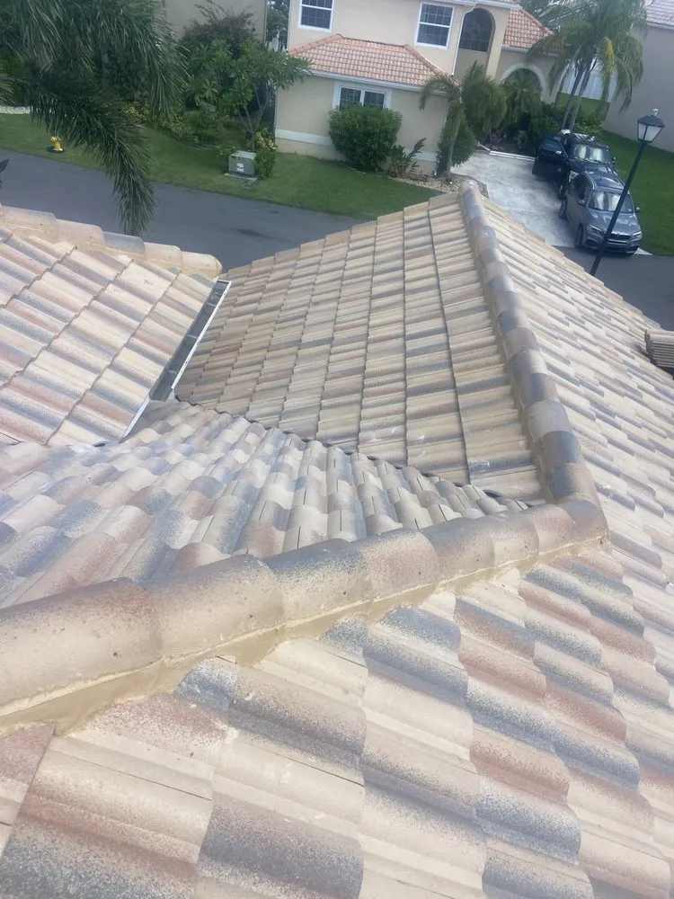 Slide of D Martin Roofing