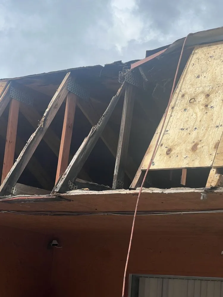 Slide of D Martin Roofing