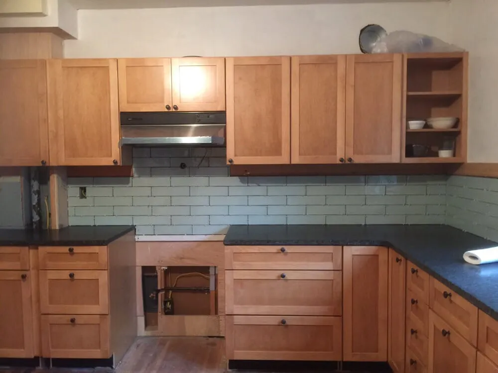 Slide of D S Brody & Associates