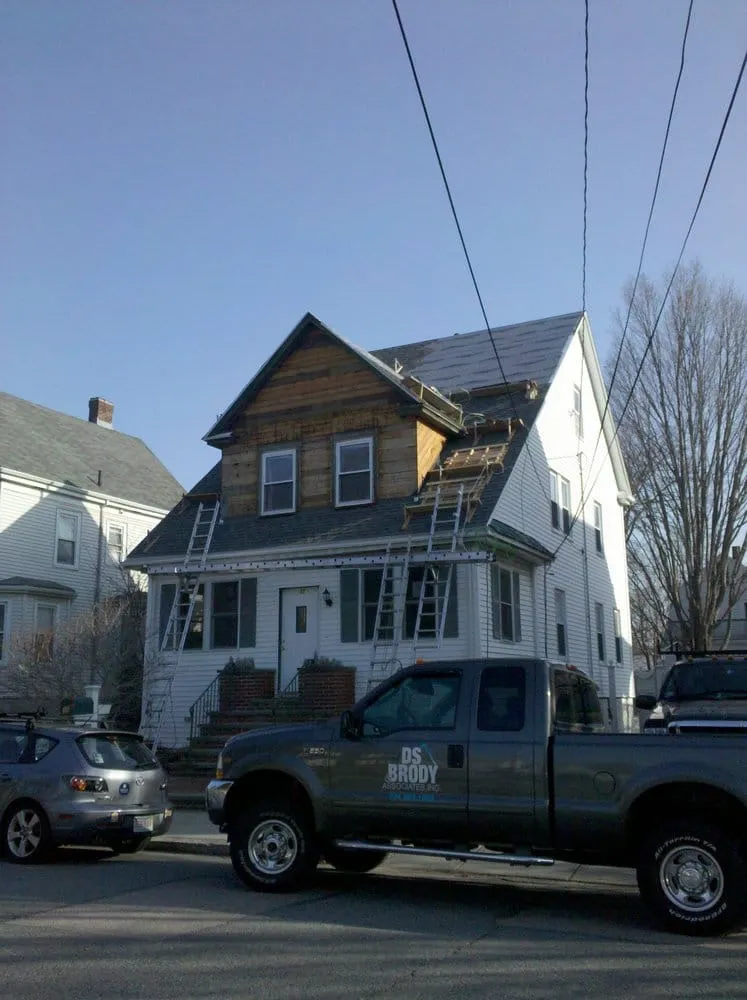 Slide of D S Brody & Associates