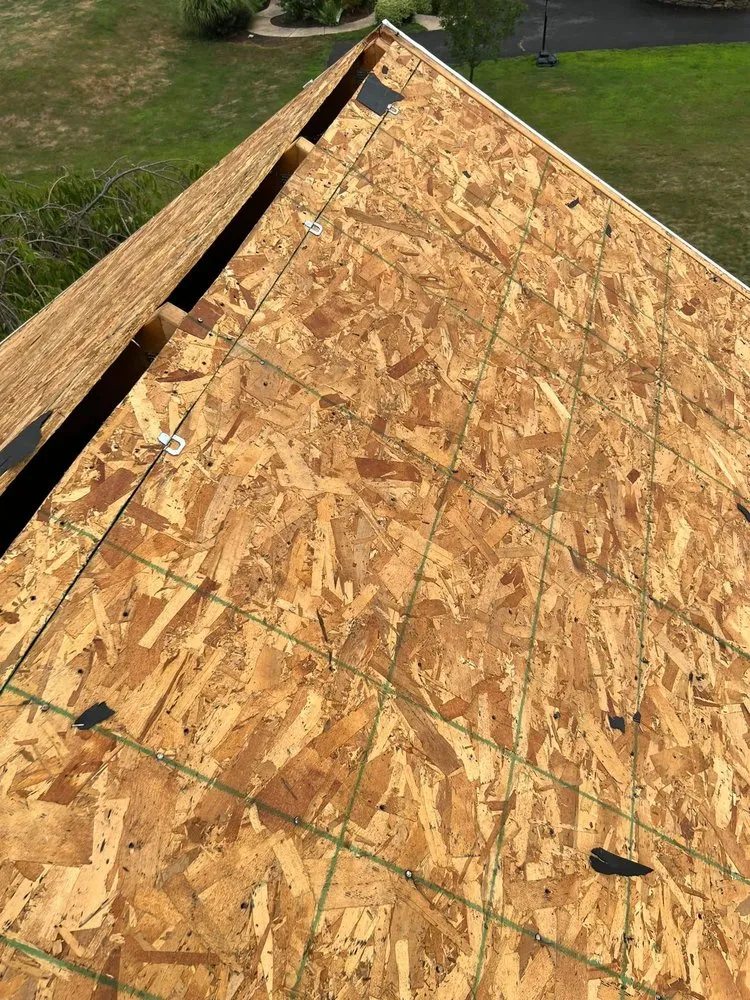 Slide of D Squared Roofing and Exteriors