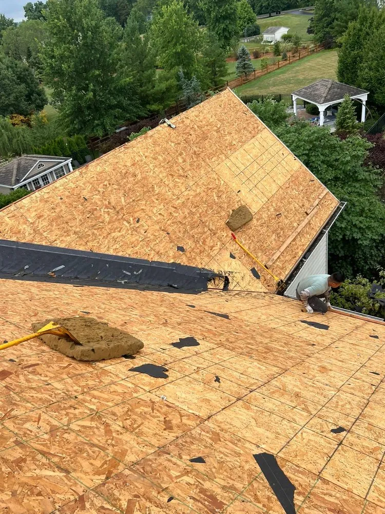 Slide of D Squared Roofing and Exteriors