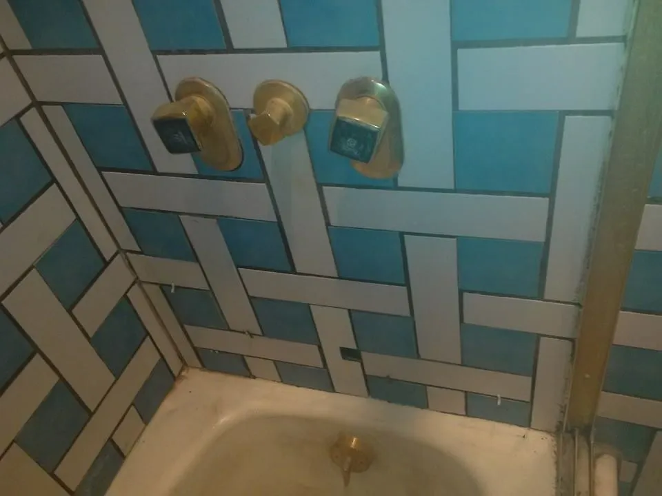 Slide of D T General Construction