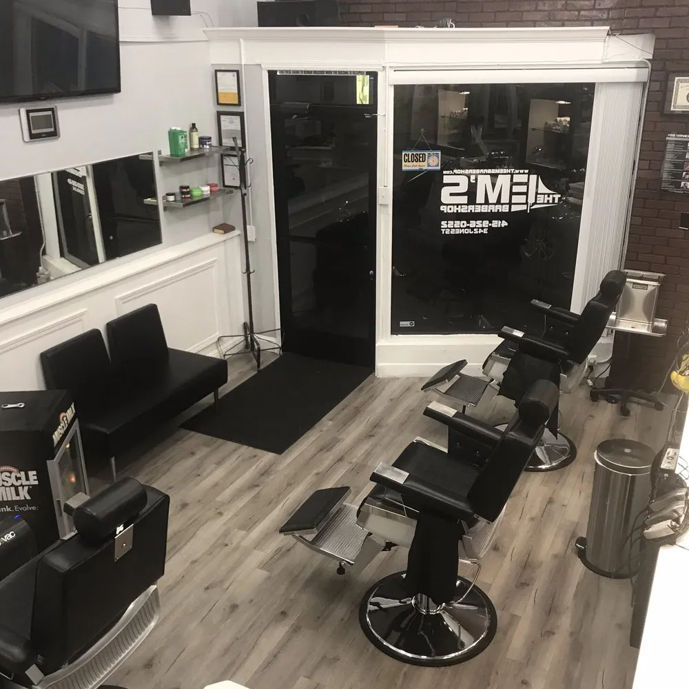 Slide of D T General Construction