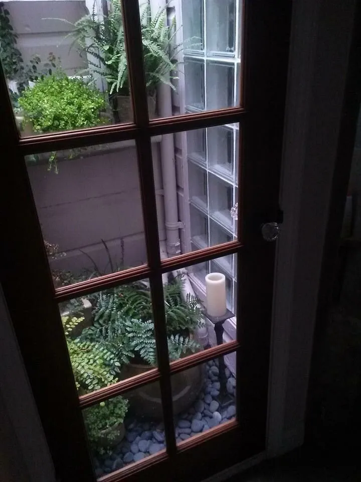 Slide of D T General Construction