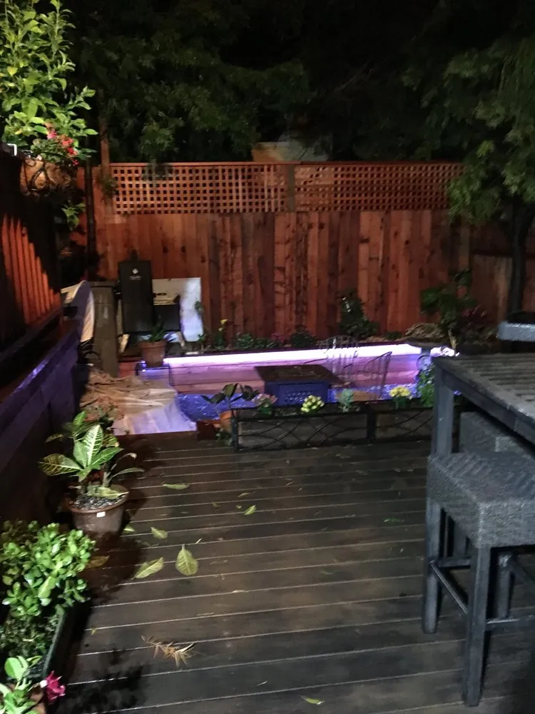 Slide of D T General Construction