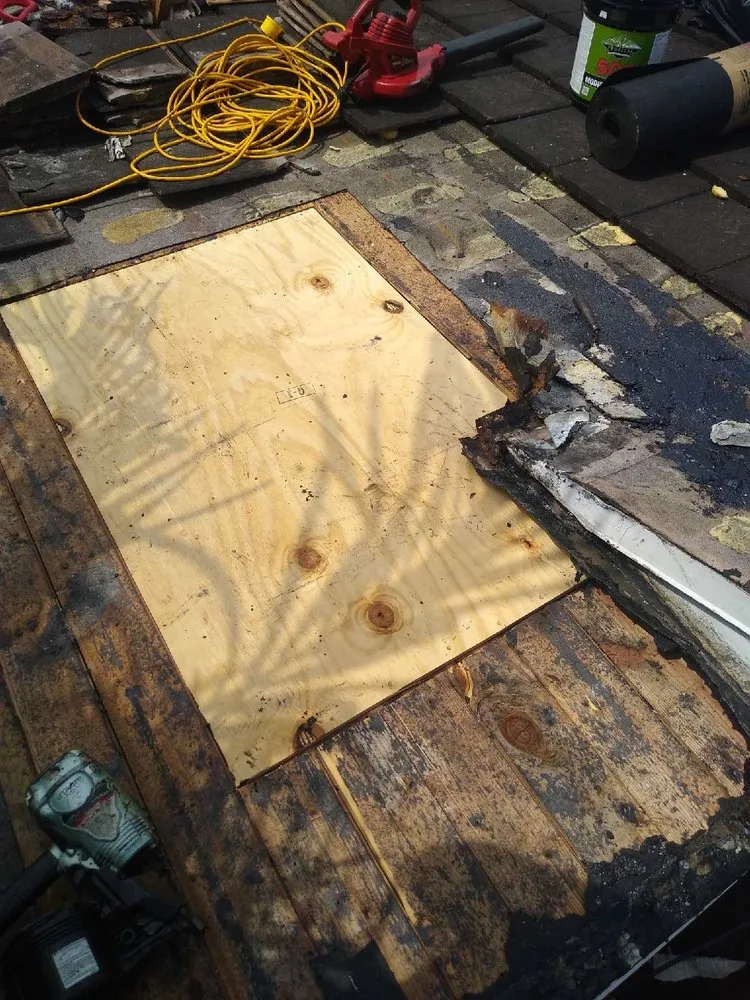 Slide of D-Tech Roofing