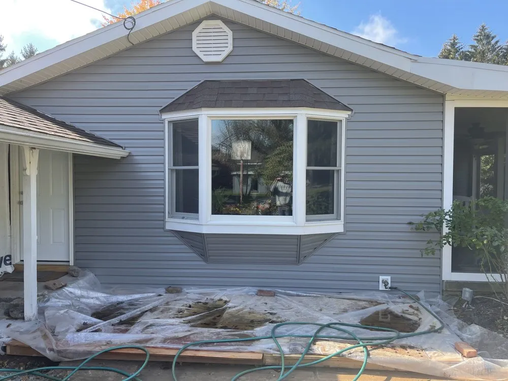 Licensed roof repair experts serving Barnesville, PA - D Valentine Construction