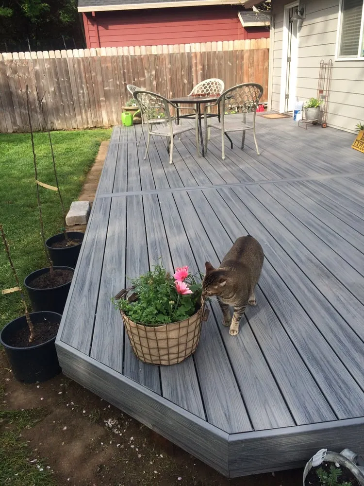 Slide of D W Hart Woodworking