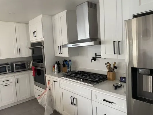 DA Construction Logo