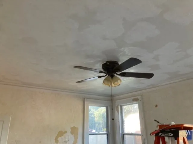 Slide of D&A Gutter Cleaning and Roof Blowing Services