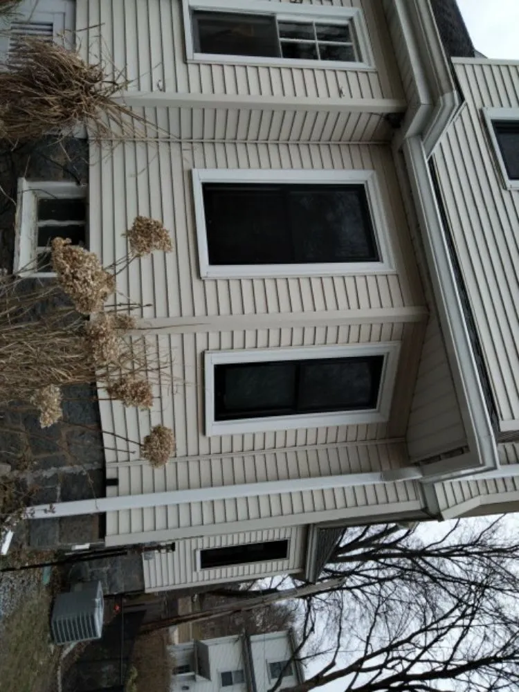 Slide of Da Mata Construction