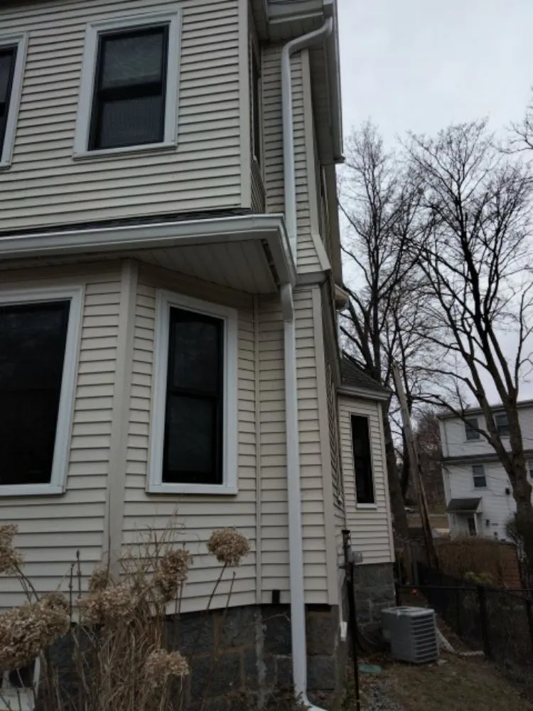 Slide of Da Mata Construction